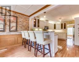 31 GLENRIDGE CRESCENT - 16