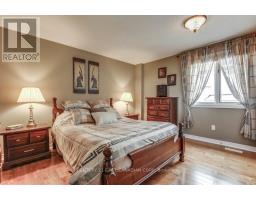31 GLENRIDGE CRESCENT - 22