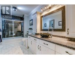 31 GLENRIDGE CRESCENT - 23