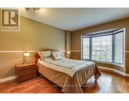31 GLENRIDGE CRESCENT - 28