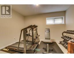 31 GLENRIDGE CRESCENT - 38