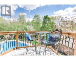 31 GLENRIDGE CRESCENT - 41