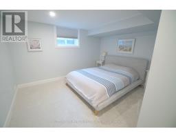 7 METAMORA CRESCENT - 39