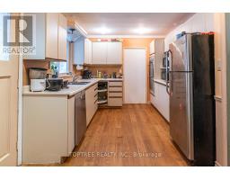 2 RUSKIN COURT - 10