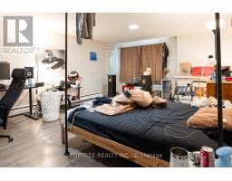 2 RUSKIN COURT - 19