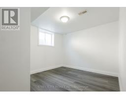 57 AMY CRESCENT - 31