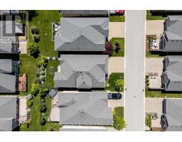 20 - 2081 WALLINGFORD AVENUE - 3