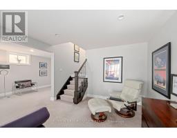 20 - 2081 WALLINGFORD AVENUE - 31