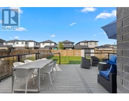 2128 CORONATION DRIVE - 37