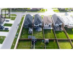 2128 CORONATION DRIVE - 40
