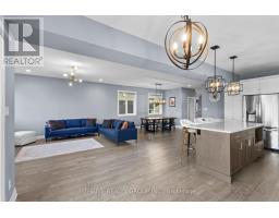 2128 CORONATION DRIVE - 8