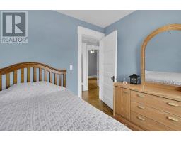47 BARWICK STREET - 26