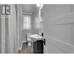 47 BARWICK STREET - 30