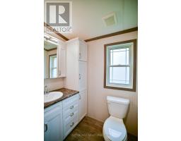 36 - 22790 AMIENS ROAD - 20