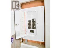 36 - 22790 AMIENS ROAD - 21