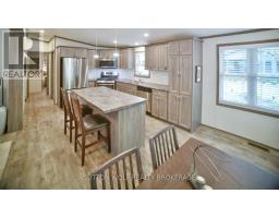 36 - 22790 AMIENS ROAD - 6