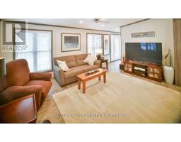 36 - 22790 AMIENS ROAD - 7