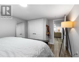5270 TRAFALGAR STREET - 27