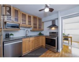 507 - 389 DUNDAS STREET - 11