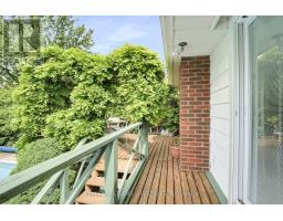 43 FINSBURY CRESCENT - 16