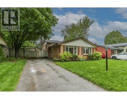 44 TWEED CRESCENT - 2