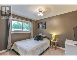 44 TWEED CRESCENT - 23