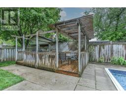 44 TWEED CRESCENT - 44