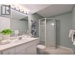 7 - 861 SHELBORNE STREET - 32