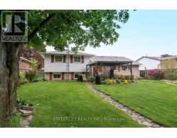 10 HIDDEN VALLEY DRIVE - 38