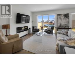 176 WINLOW WAY - 24