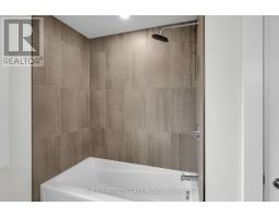 176 WINLOW WAY - 34