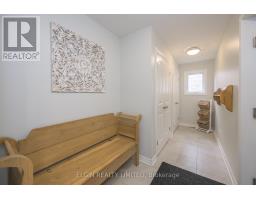 29 BRIDLE PATH STREET - 25