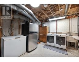 95 BEXHILL DRIVE - 39