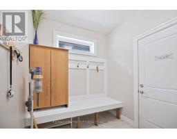 2800 SHEFFIELD PLACE - 27