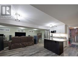 2800 SHEFFIELD PLACE - 36