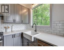 26 - 374 FRONT STREET - 18