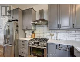 26 - 374 FRONT STREET - 20