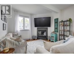 26 - 374 FRONT STREET - 24