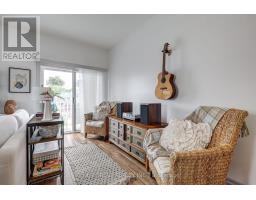 26 - 374 FRONT STREET - 27
