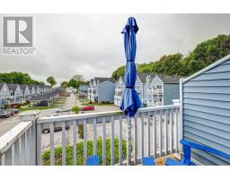 26 - 374 FRONT STREET - 42