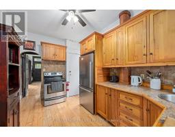 296 SIMCOE STREET - 18