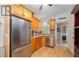 296 SIMCOE STREET - 19