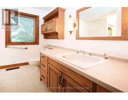 6 SIFTON STREET - 23