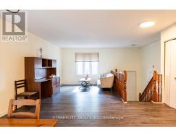 10 BARRYDALE CRESCENT - 5