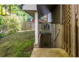 10 BARRYDALE CRESCENT - 50