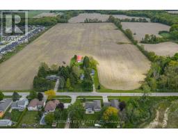 2245 TRILLIUM WAY - 38