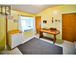 102 FRONT STREET W - 12