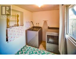 102 FRONT STREET W - 14