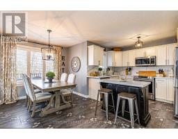 49 - 70 TANOAK DRIVE - 22
