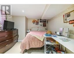 144 VICTORIA STREET - 27